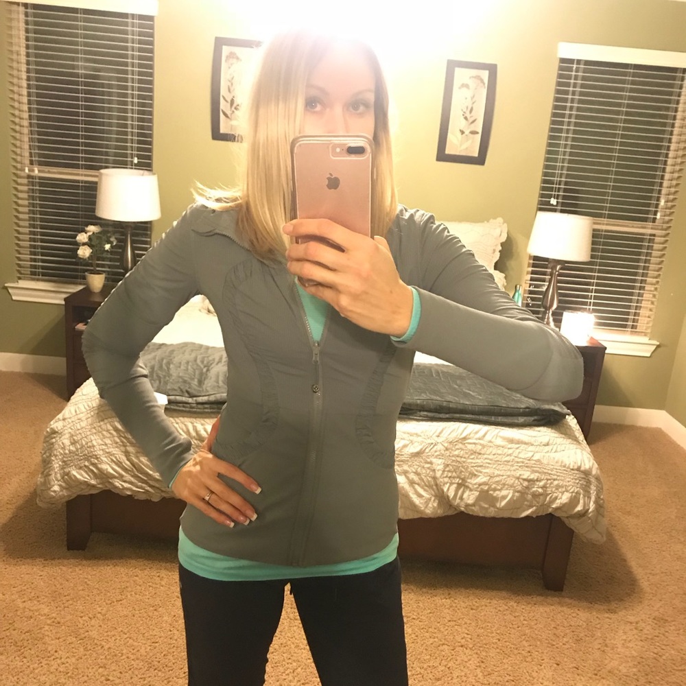 Me, in my first Poshmark purchase!